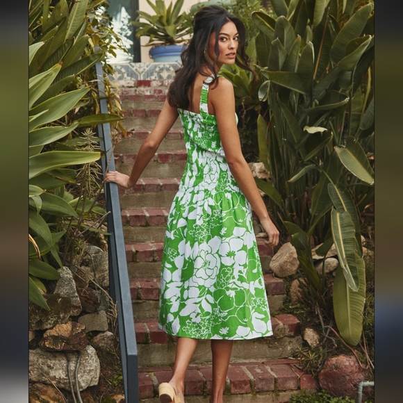 EUC Rails Seville Smocked Green and White Floral Midi Dress - Picture 1 of 10